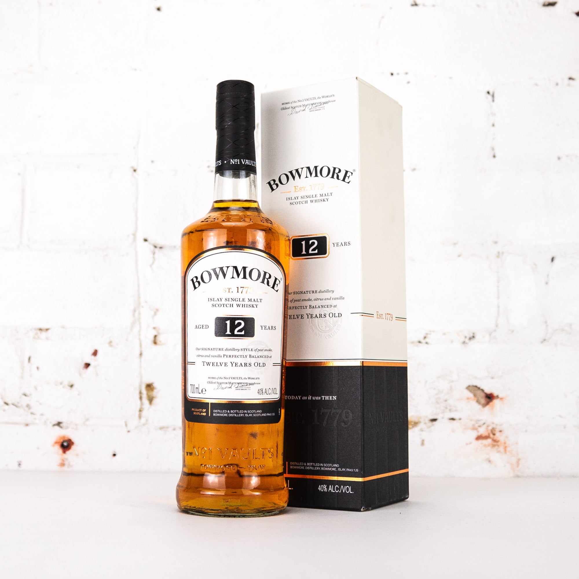 Bowmore - 12YO Single Malt Scotch Whisky 700ml