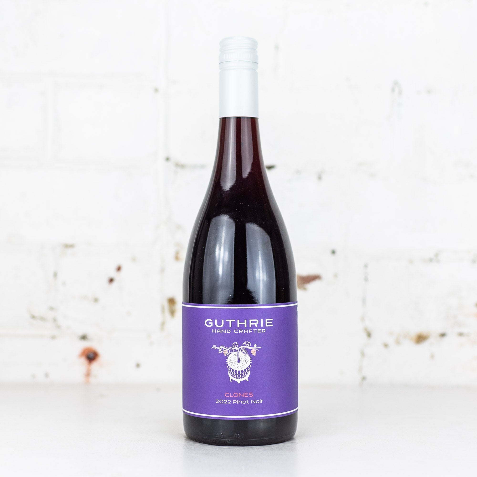 Guthrie - Clones Pinot Noir 750ml