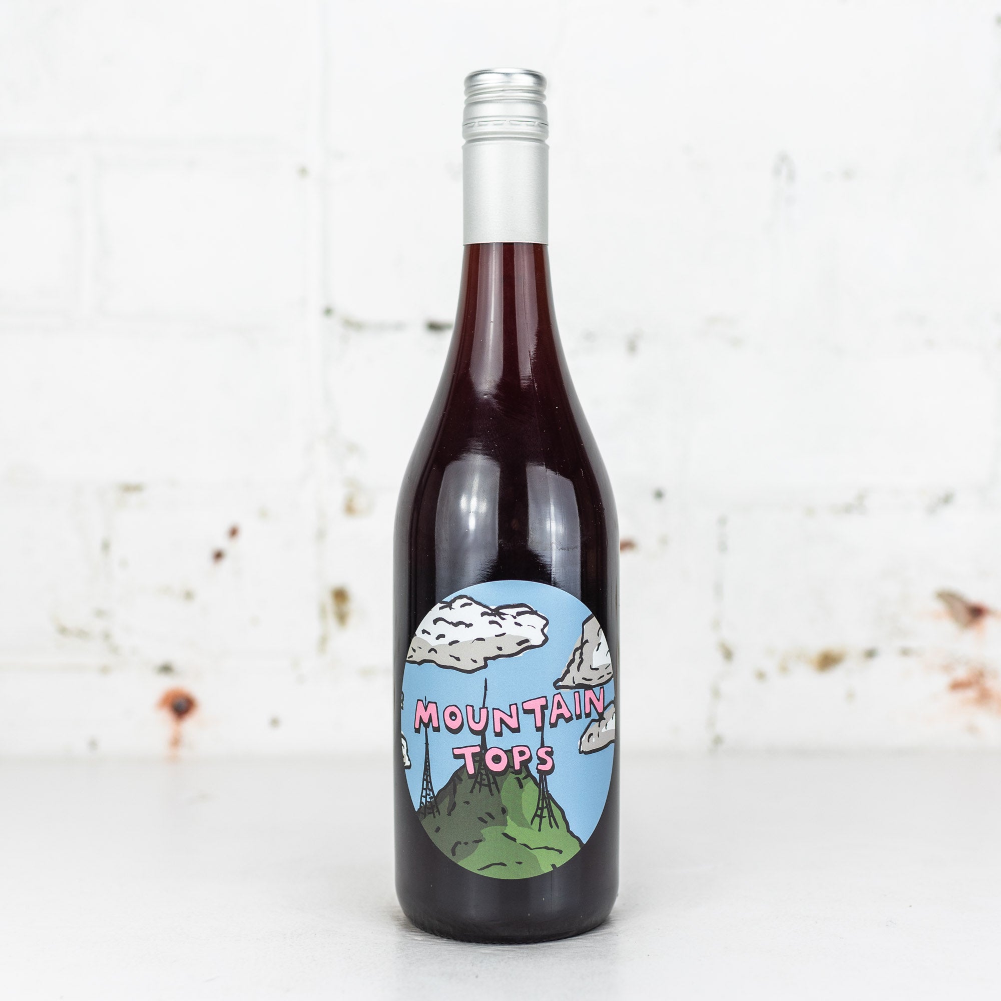 Worlds Apart - Mountain Tops Pinot Noir 2022 750ml