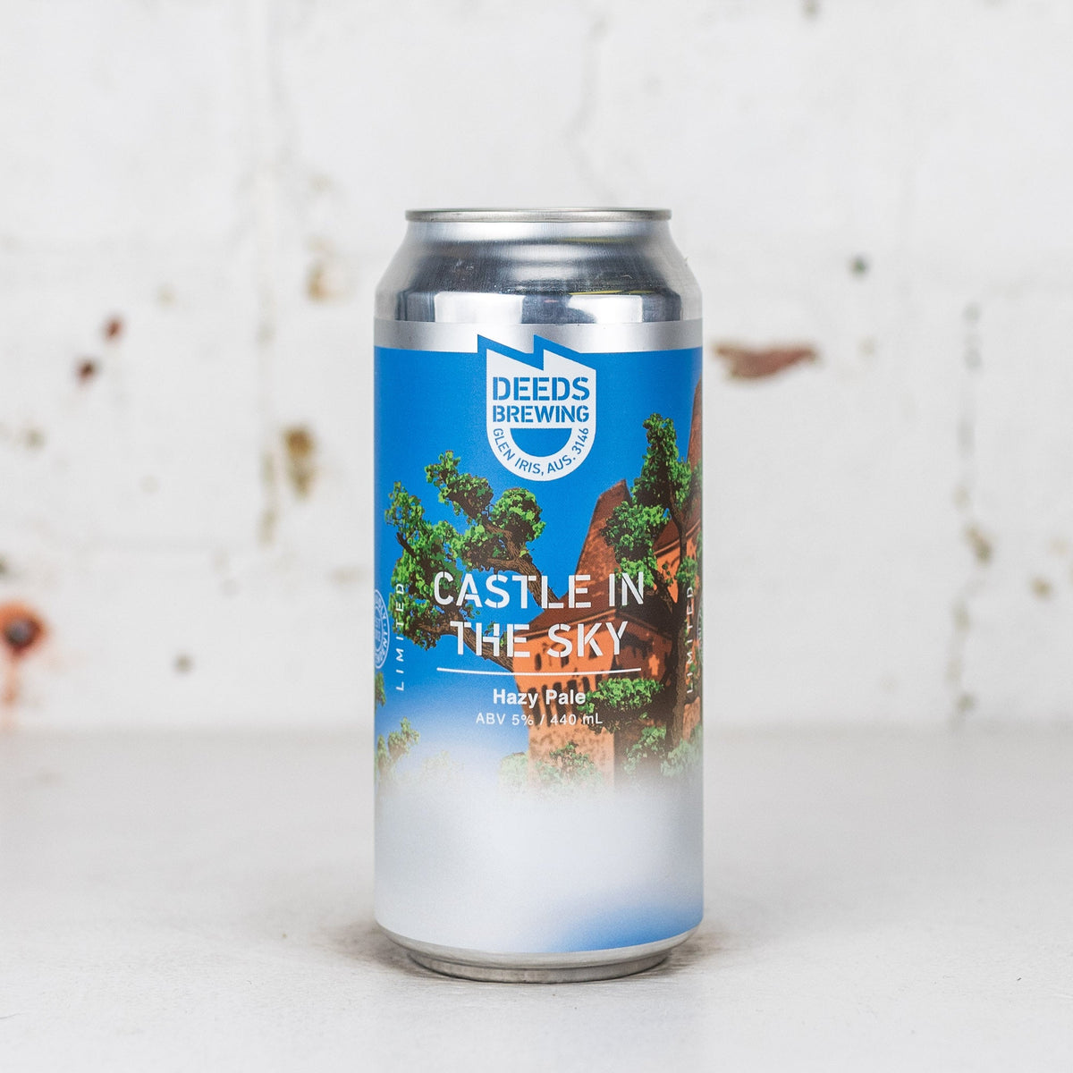Deeds - Castle in the Sky Hazy Pale