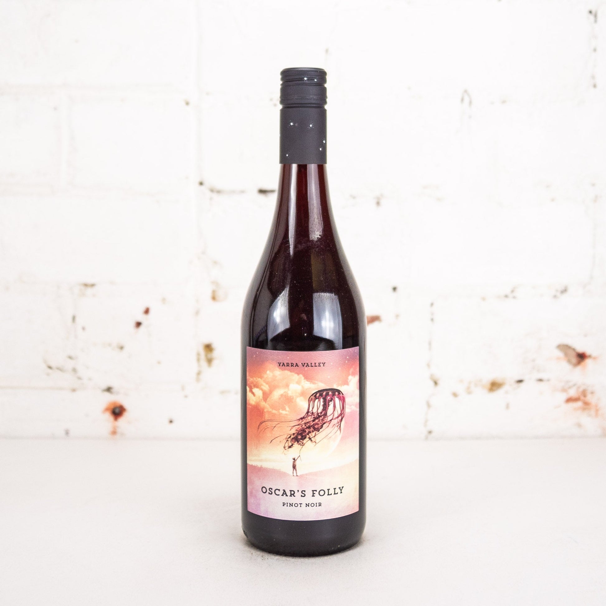 Oscar's Folly - Pinot Noir 750ml