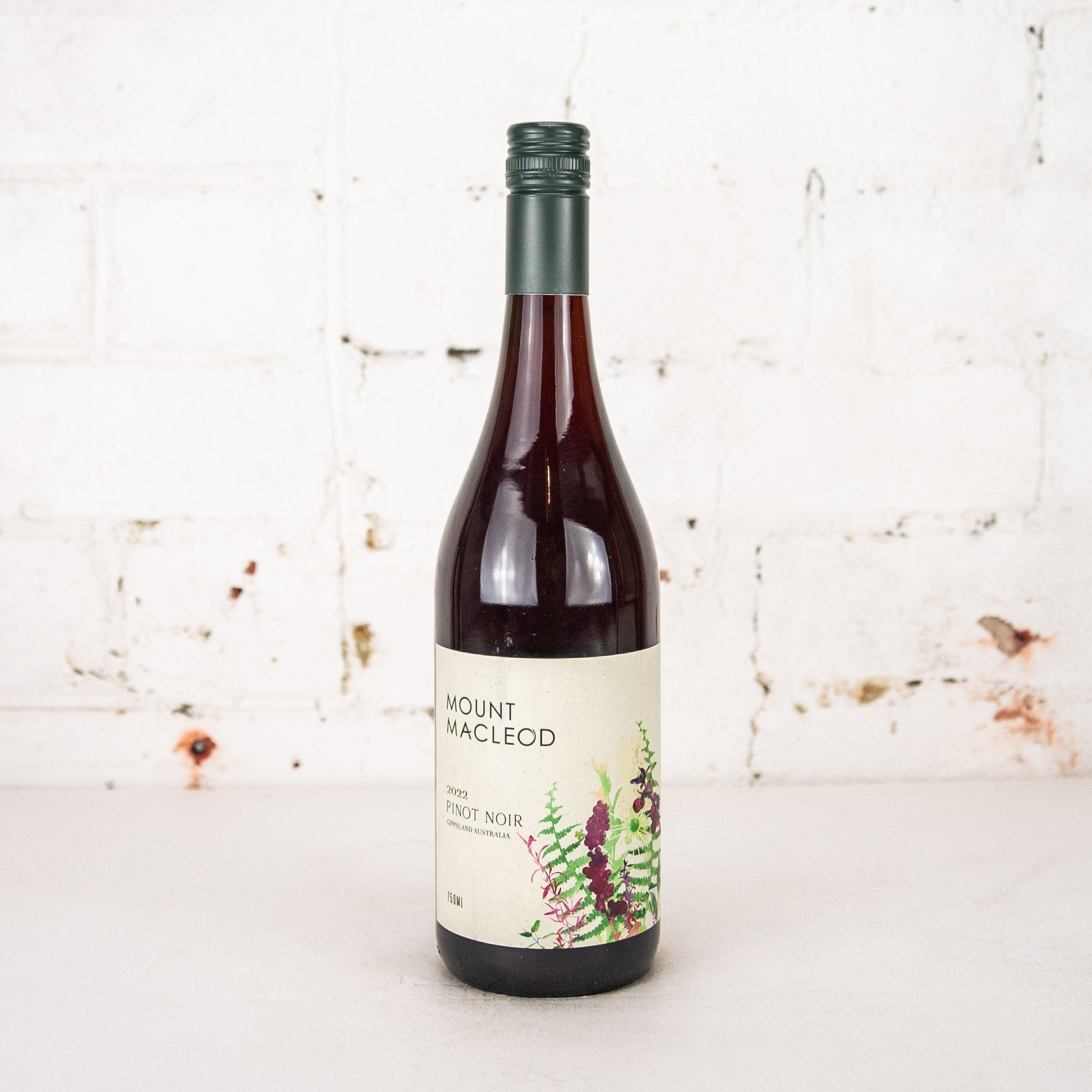 Mount Macleod - Pinot Noir 2022 750ml