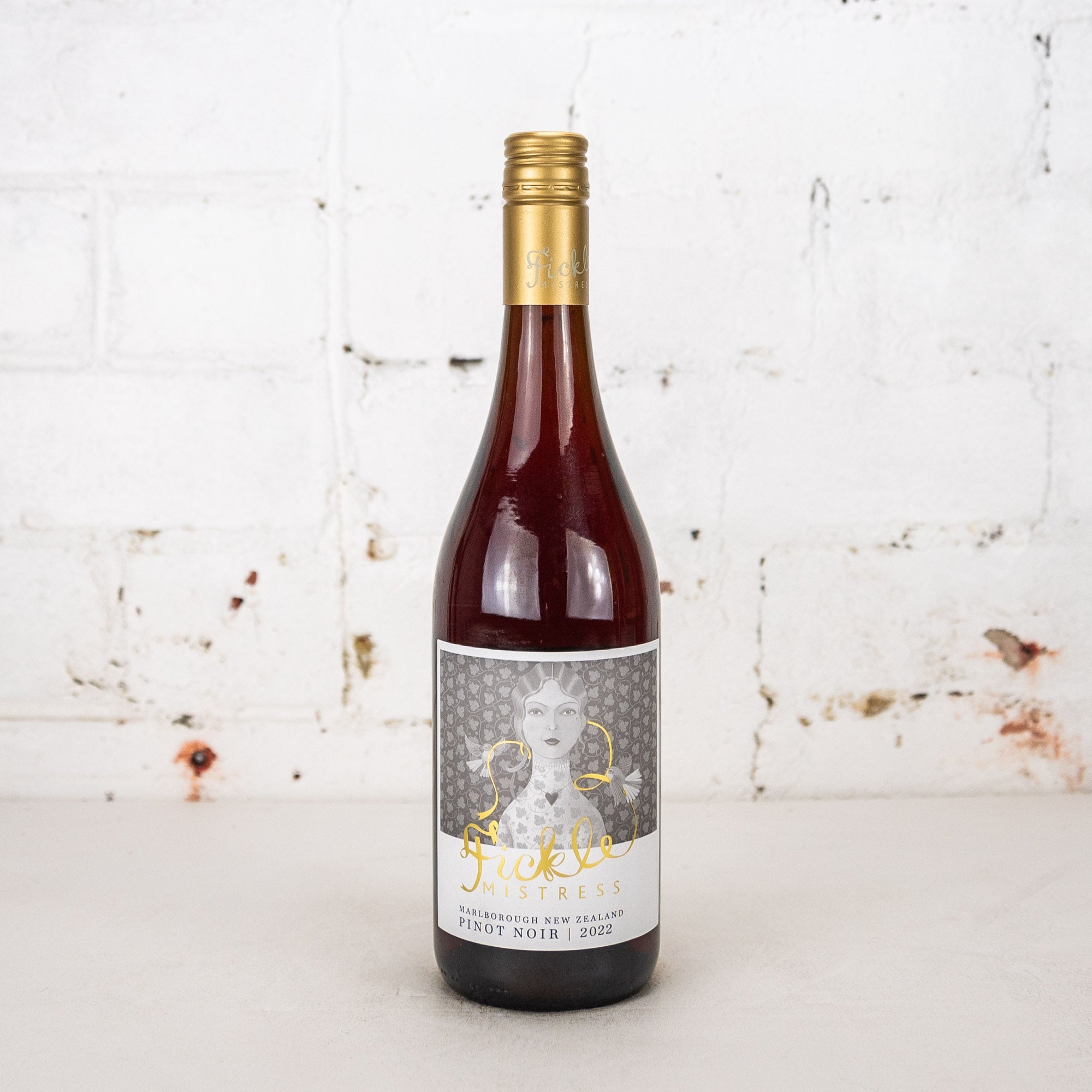 Fickle Mistress - Pinot Noir 750ml