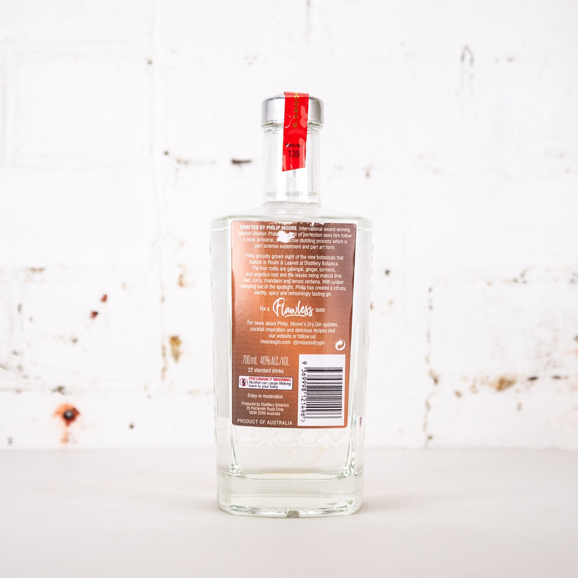 Moore's - Roots & Leaves Gin 700ml