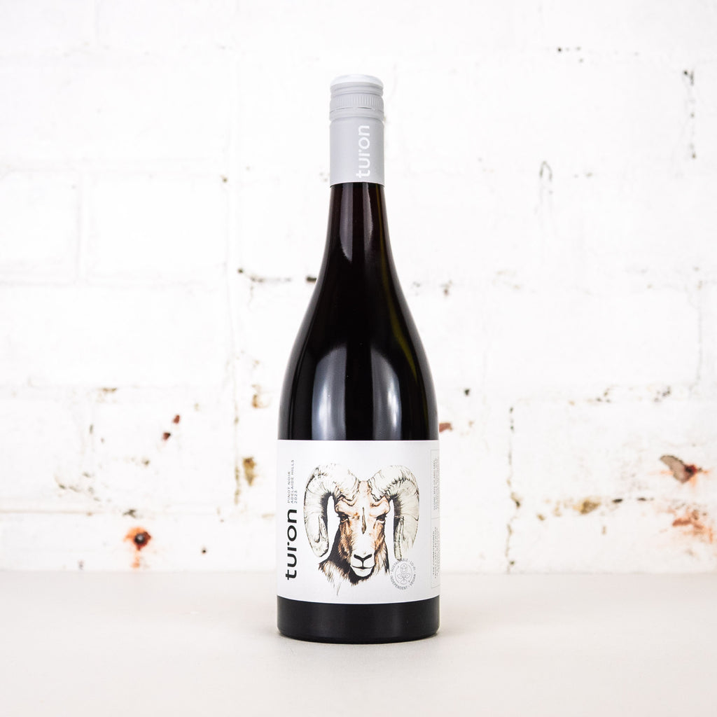 Turon - Hills Series Pinot Noir 750ml