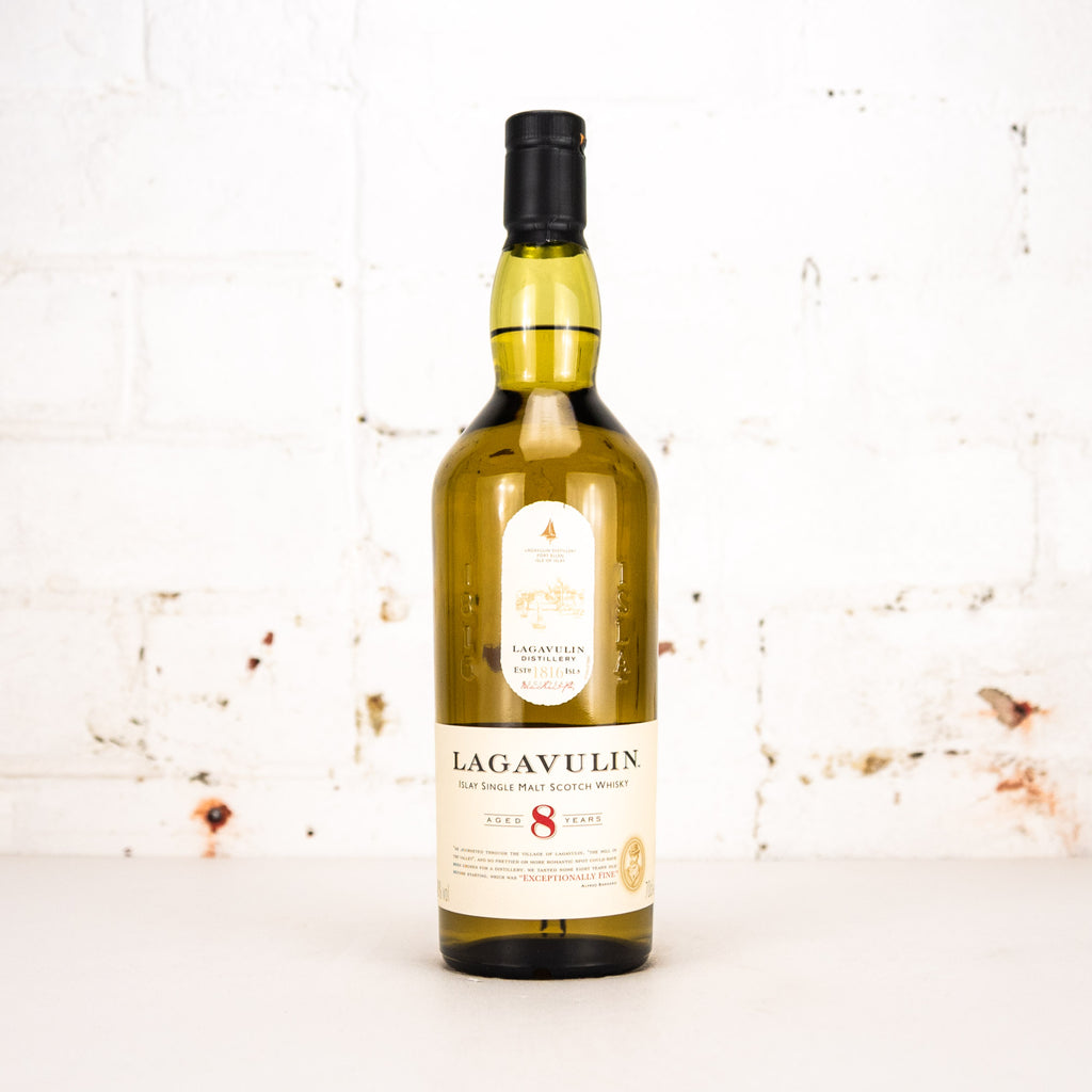 Lagavulin - 8YO Islay Single Malt 700ml
