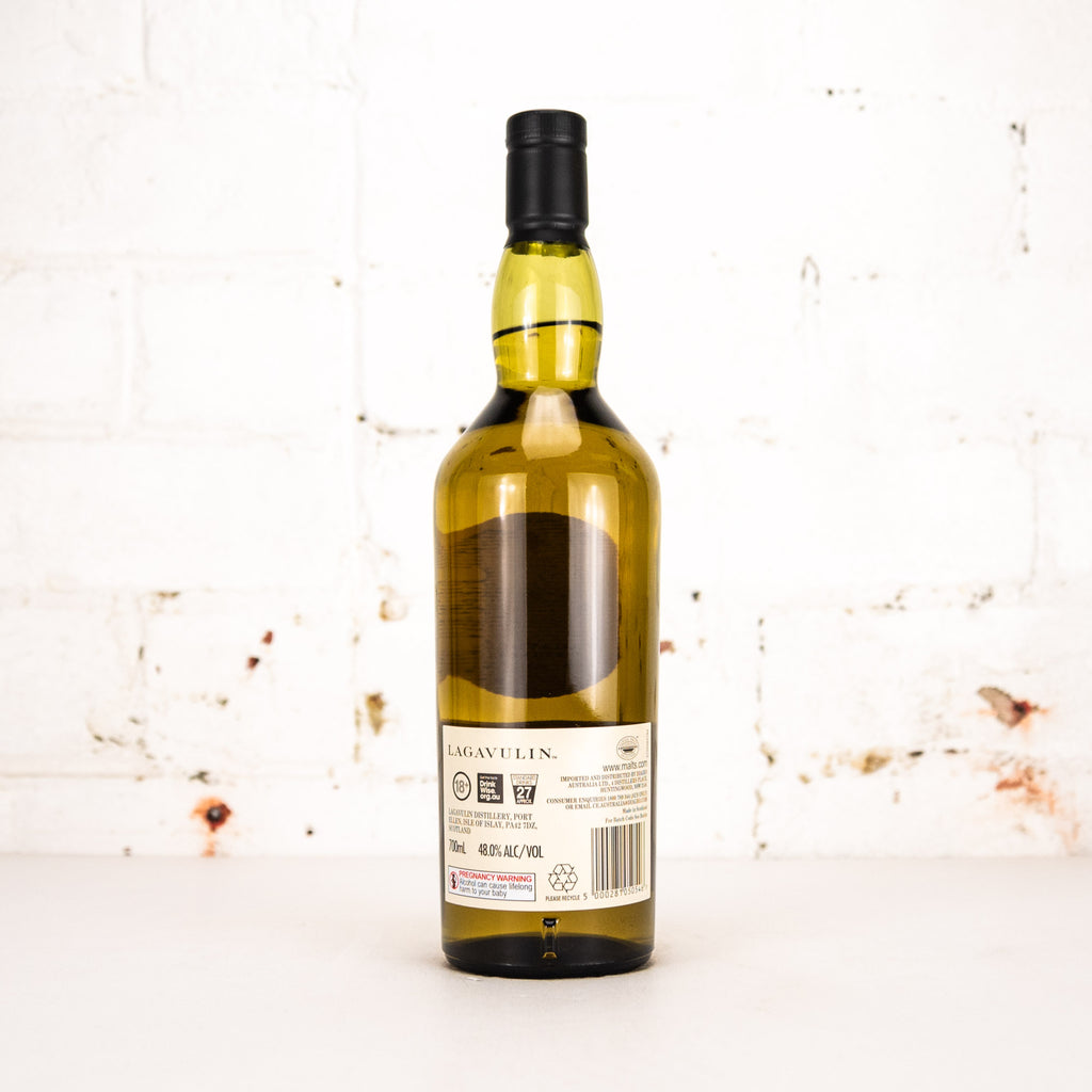 Lagavulin - 8YO Islay Single Malt 700ml