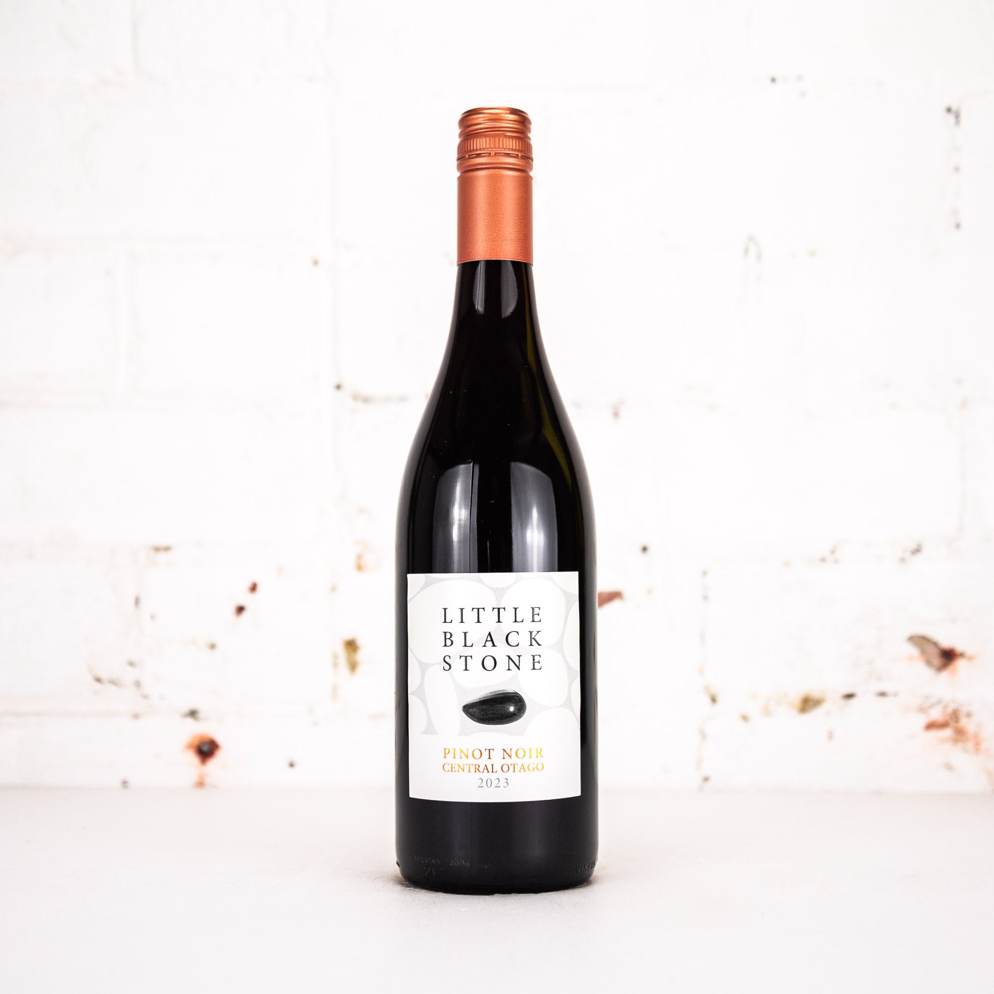 Little Black Stone - Pinot Noir 750ml