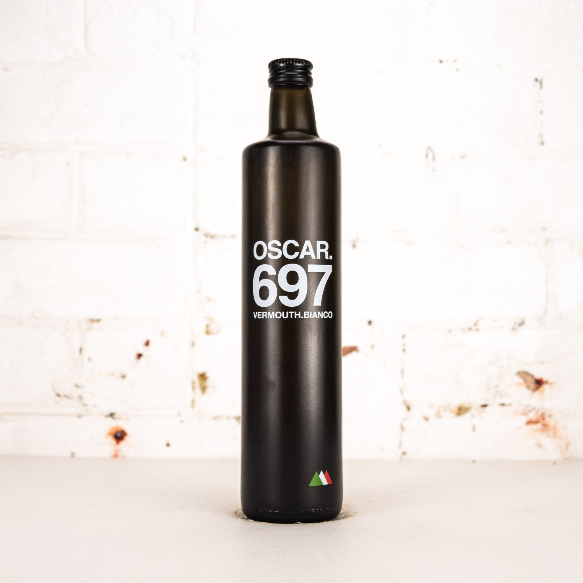 Oscar 697 - Bianco Vermouth 750ml