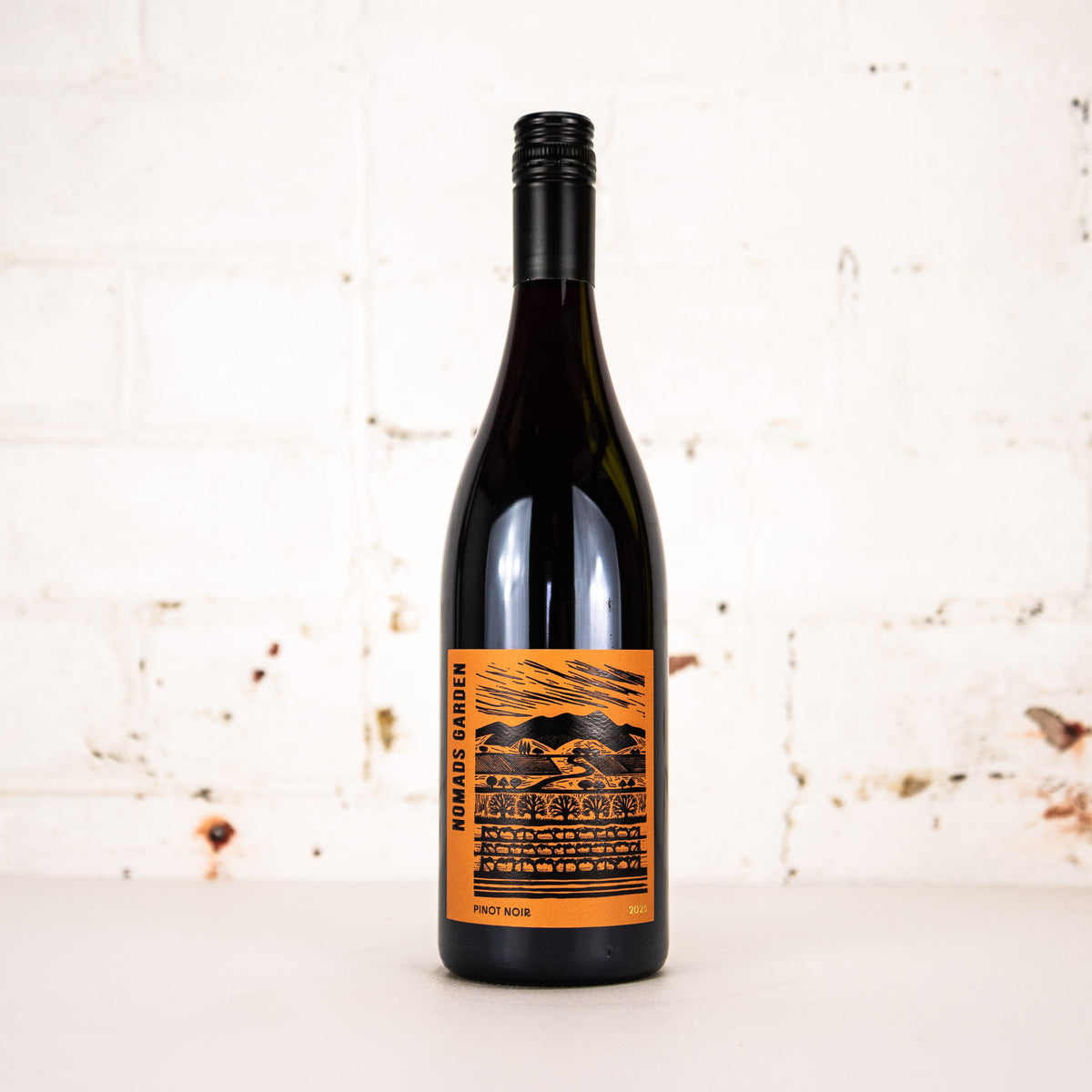 Nomads Garden - Glenmore Springs Pinot Noir 750ml