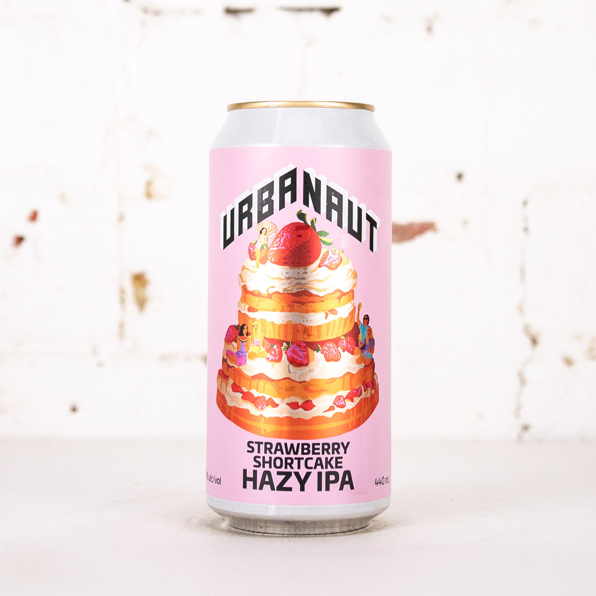 Urbanaut - Strawberry Shortcake Hazy IPA