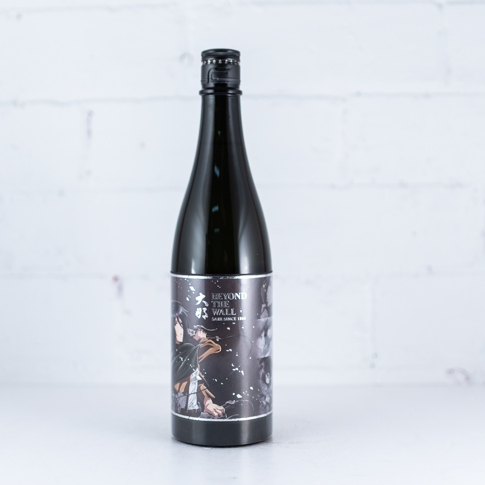 Attack on Titan - Beyond the Wall Sake "Mikasa" Silver 720ml