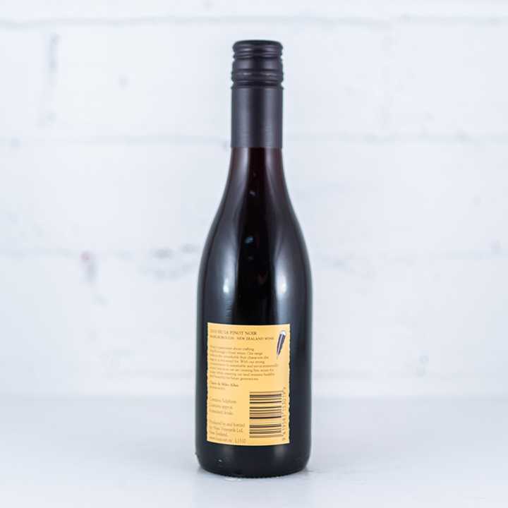 Huia - Pinot Noir 2010 375ml