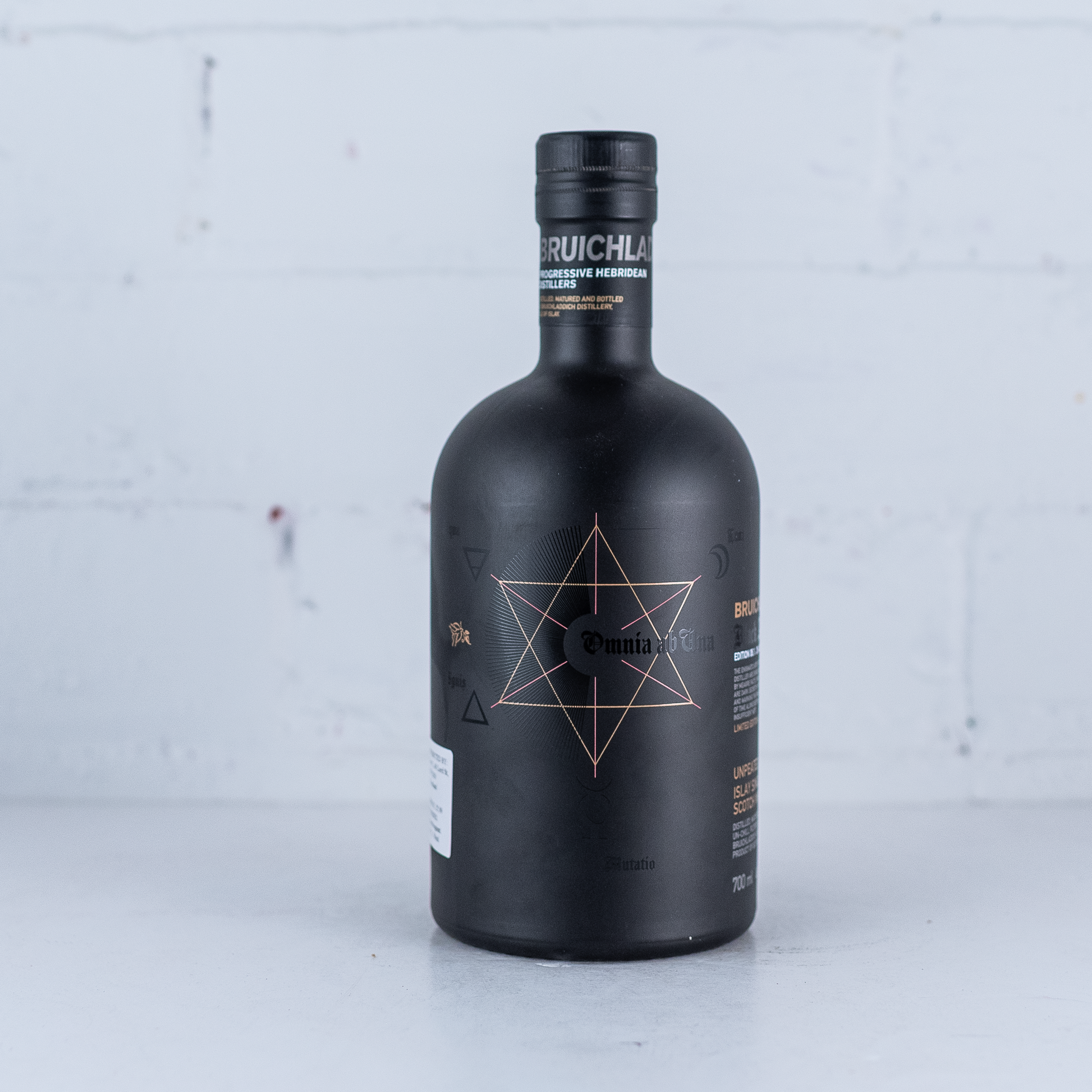 Bruichladdich - Black Art Edition 06.1 26Yo 1990 700mL