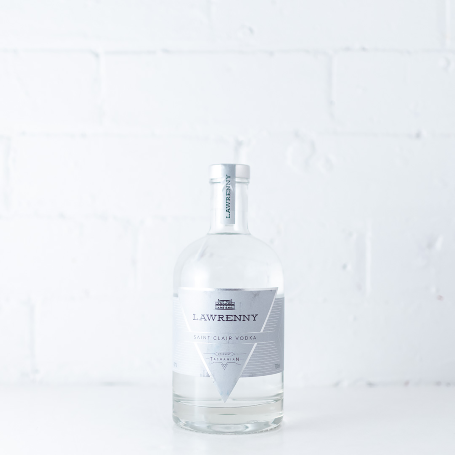 Lawrenny - Saint Clair Vodka 700ml
