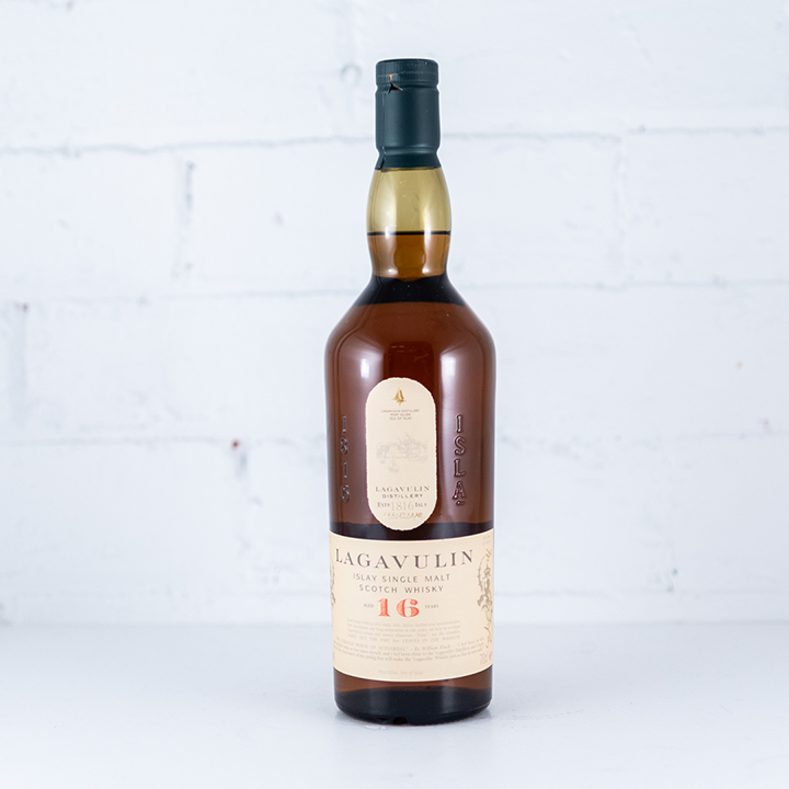 Lagavulin - 16YO 700ml