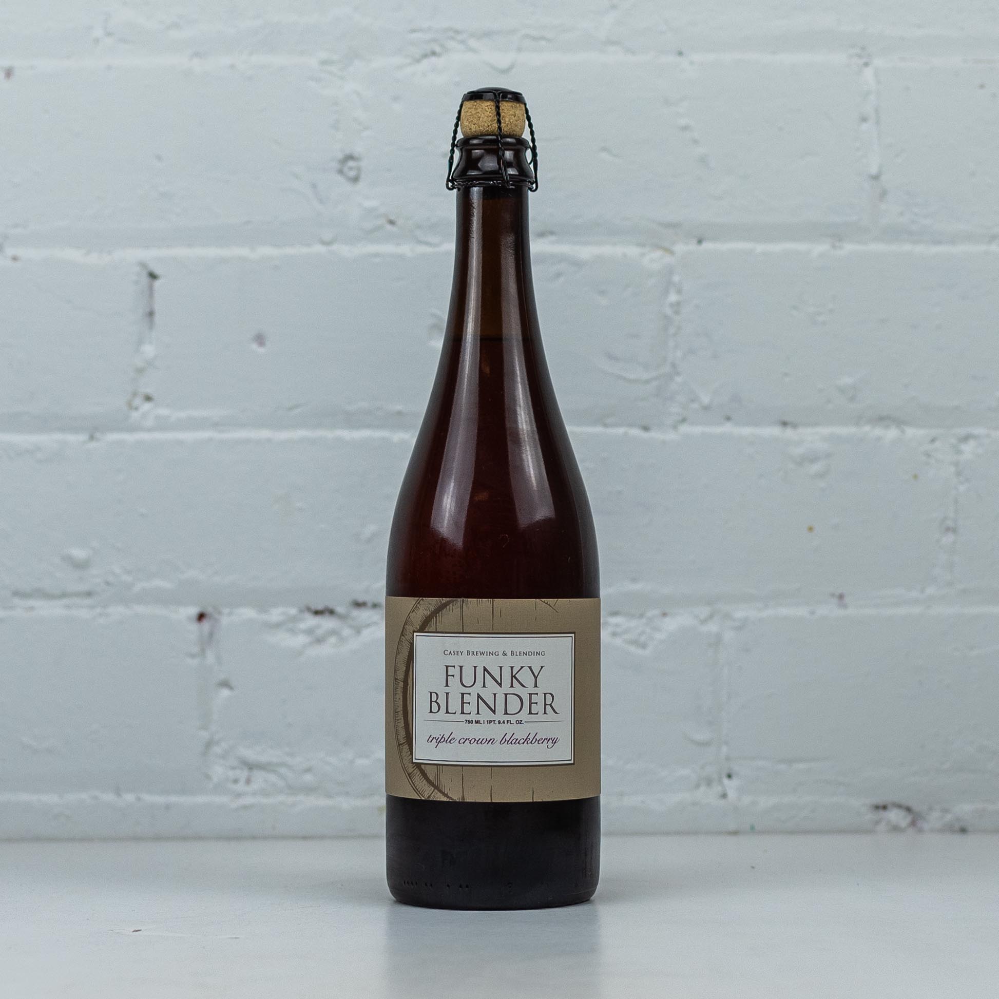 Casey - Funky Blender Triple Crown Blackberry 750ml