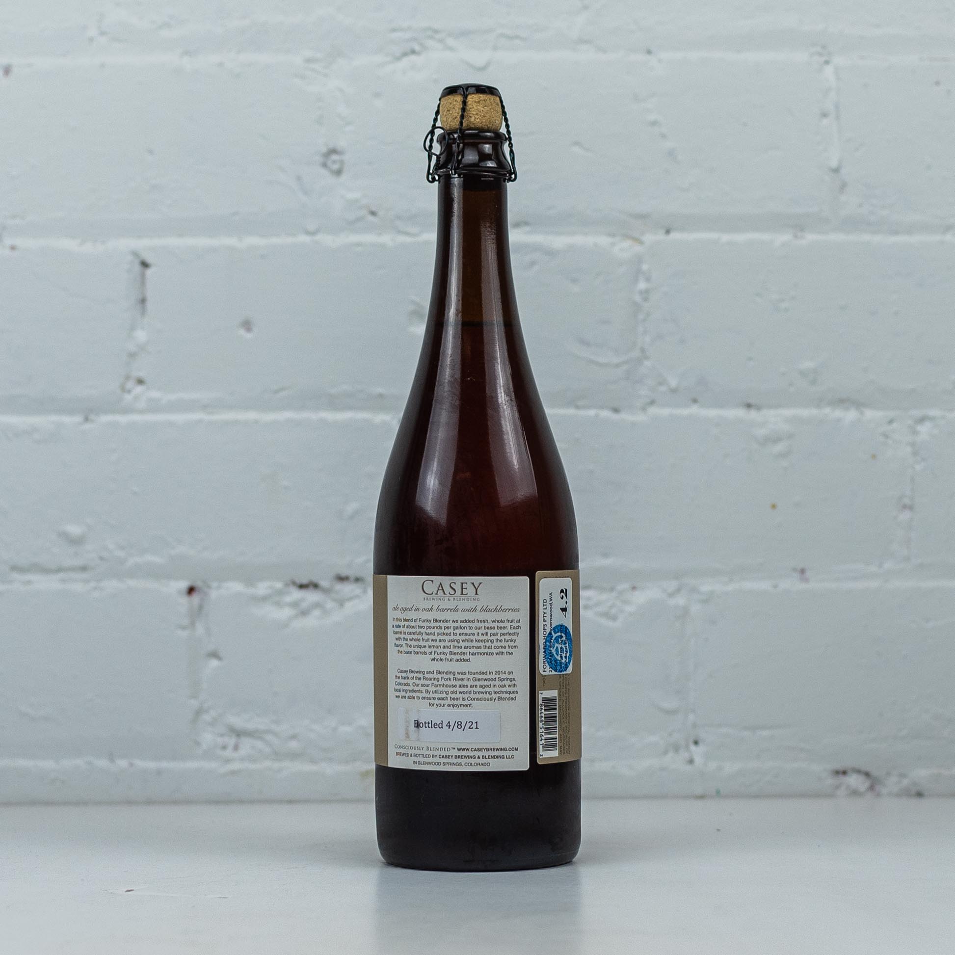 Casey - Funky Blender Triple Crown Blackberry 750ml