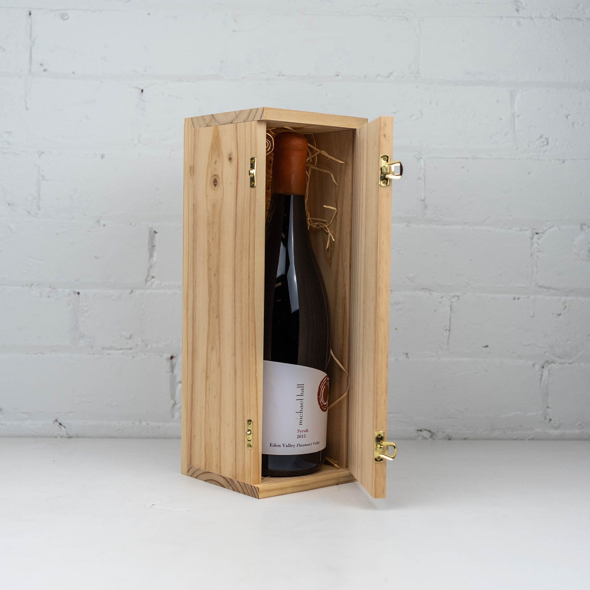 Michael Hall - Flaxman's Valley Syrah 2015 1.5L