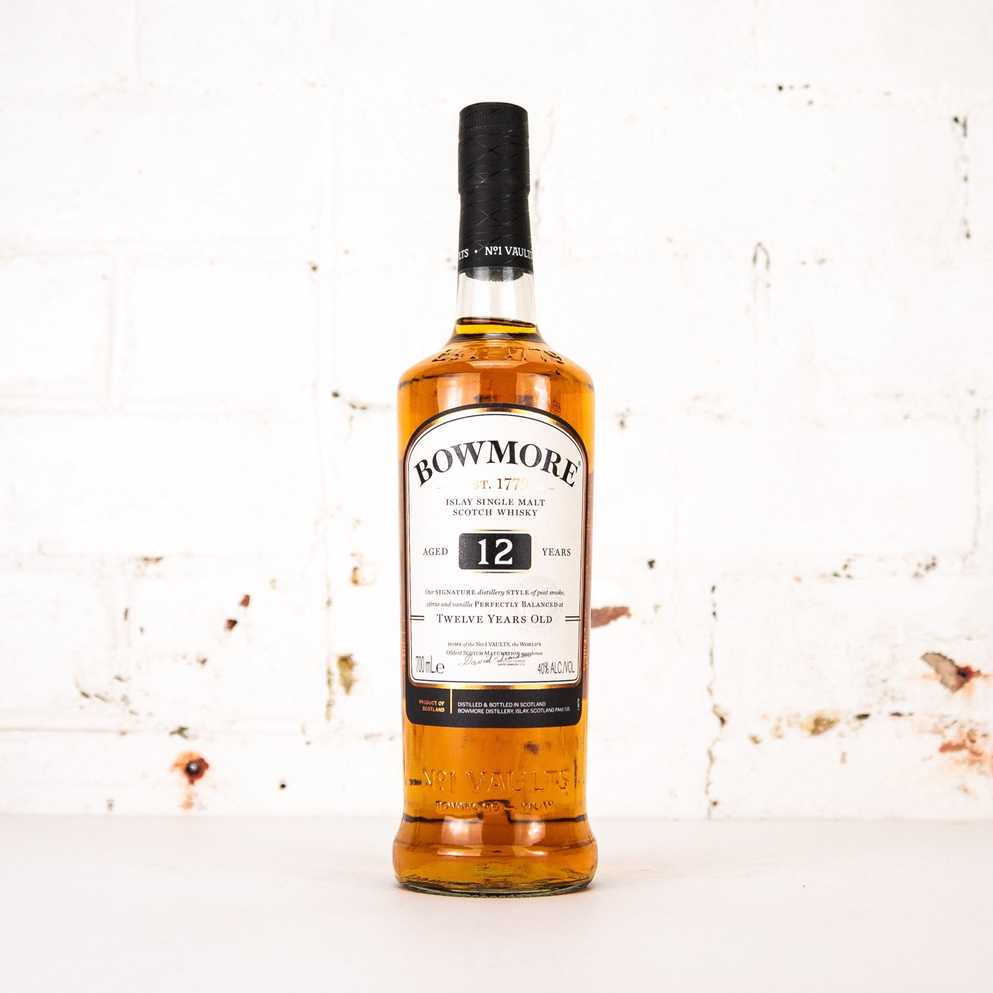Bowmore - 12YO Single Malt Scotch Whisky 700ml