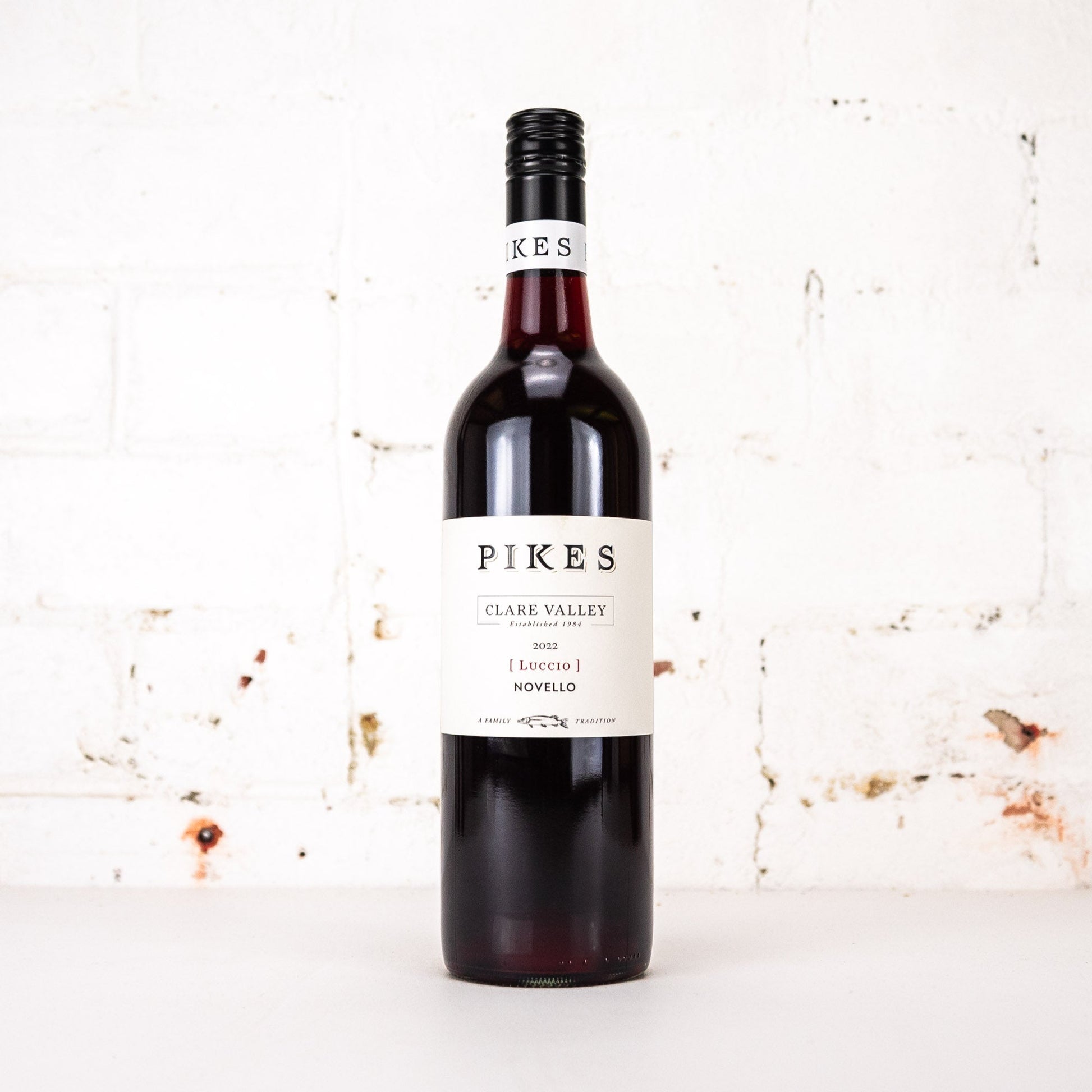 Pikes - Luccio Novello 2022 750ml