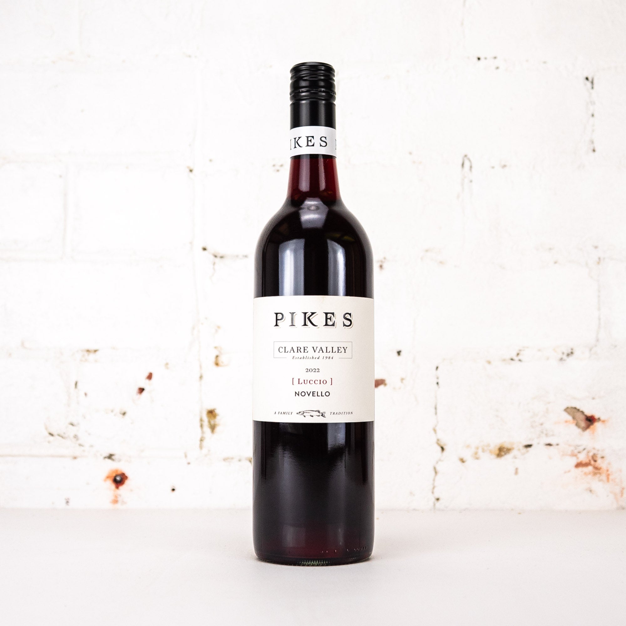 Pikes - Luccio Novello 2022 750ml