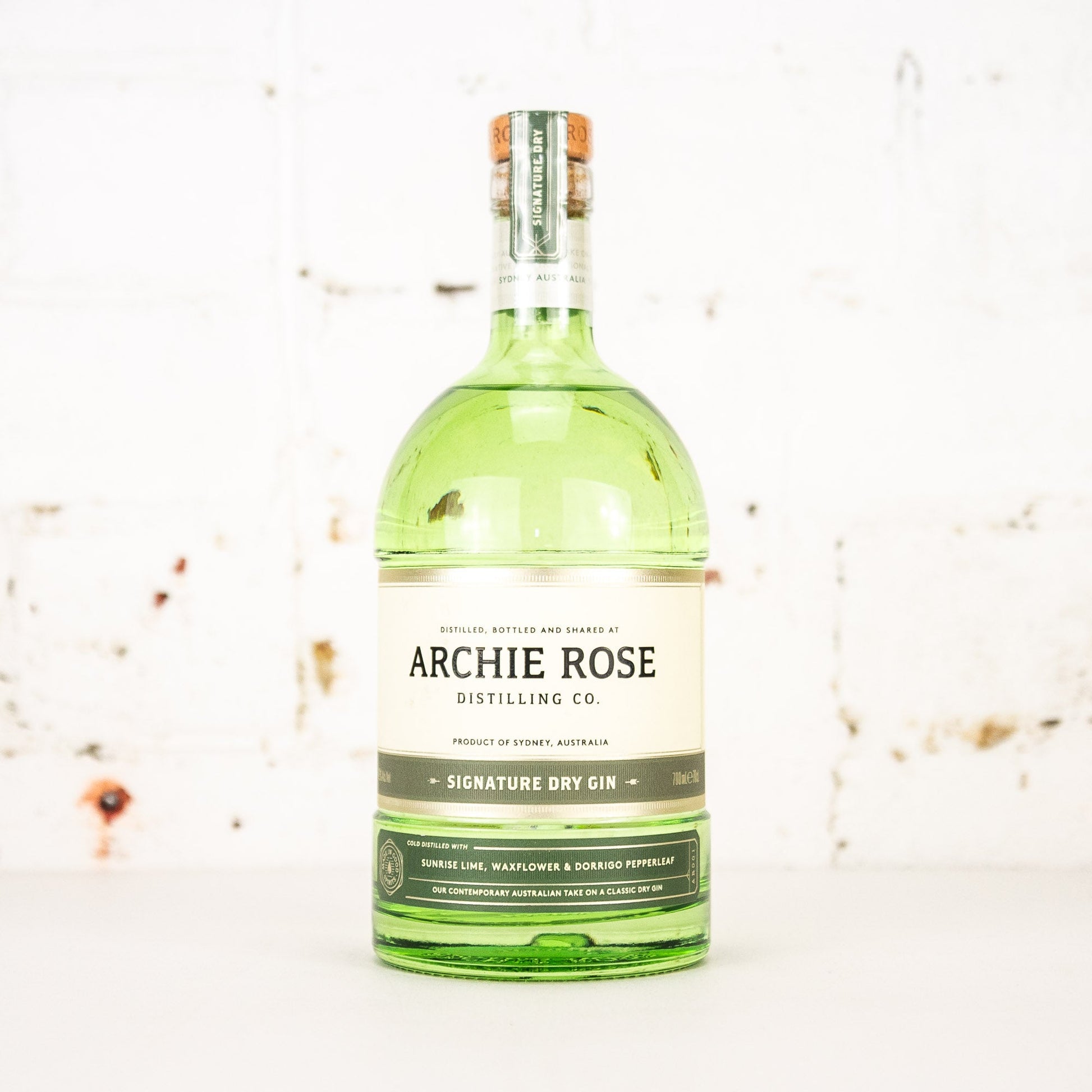 Archie Rose Signature Dry Ginのボトル画像