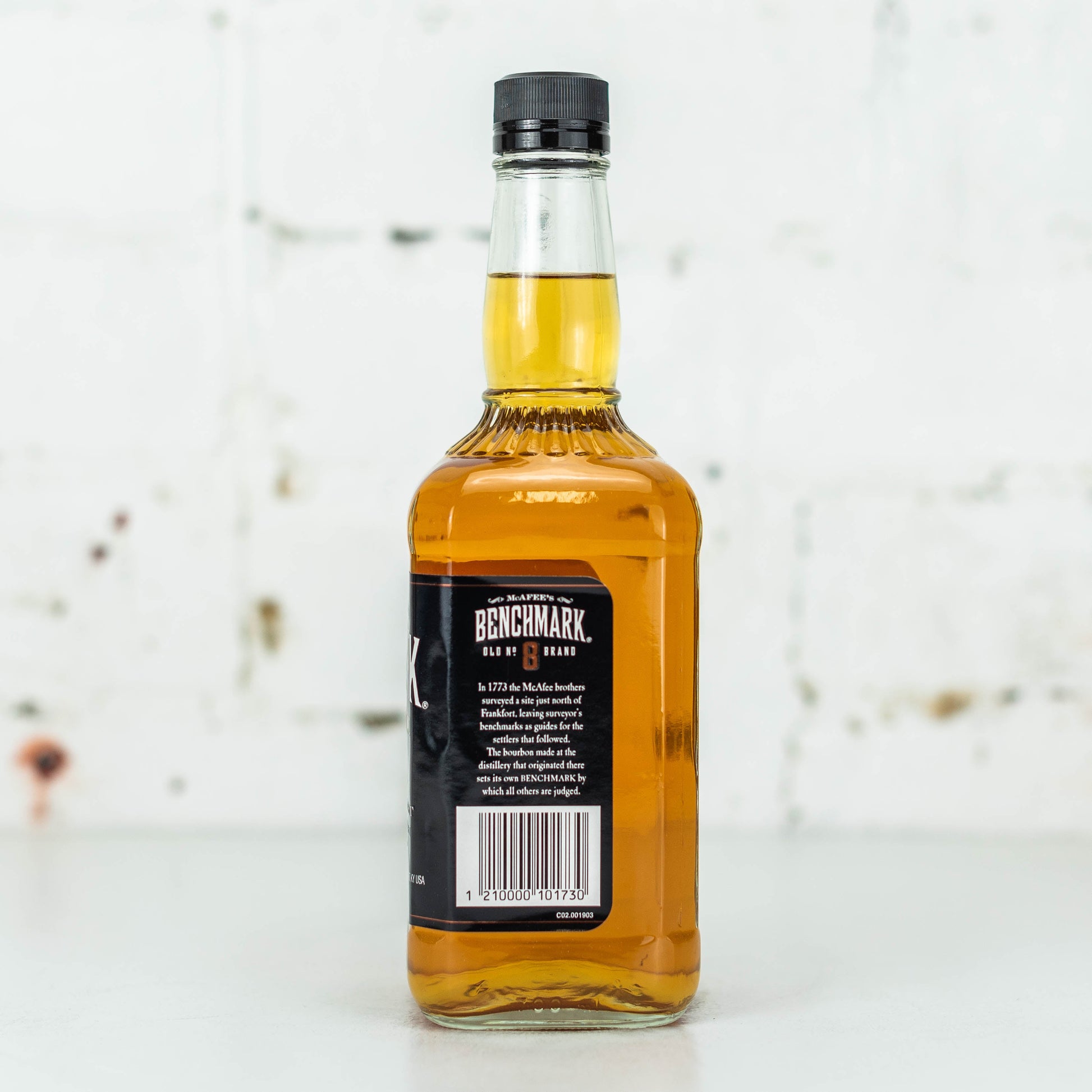 Benchmark - 8YO Bourbon 700ml