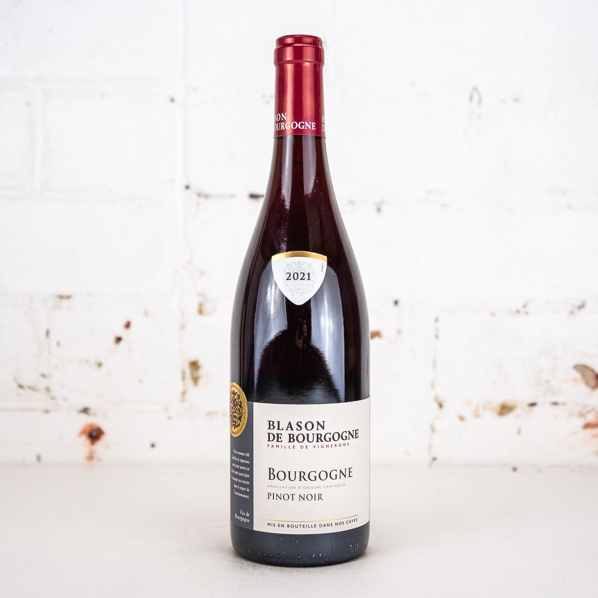 Blason de Bourgogne - Bourgogne Pinot Noir 2021 750ml
