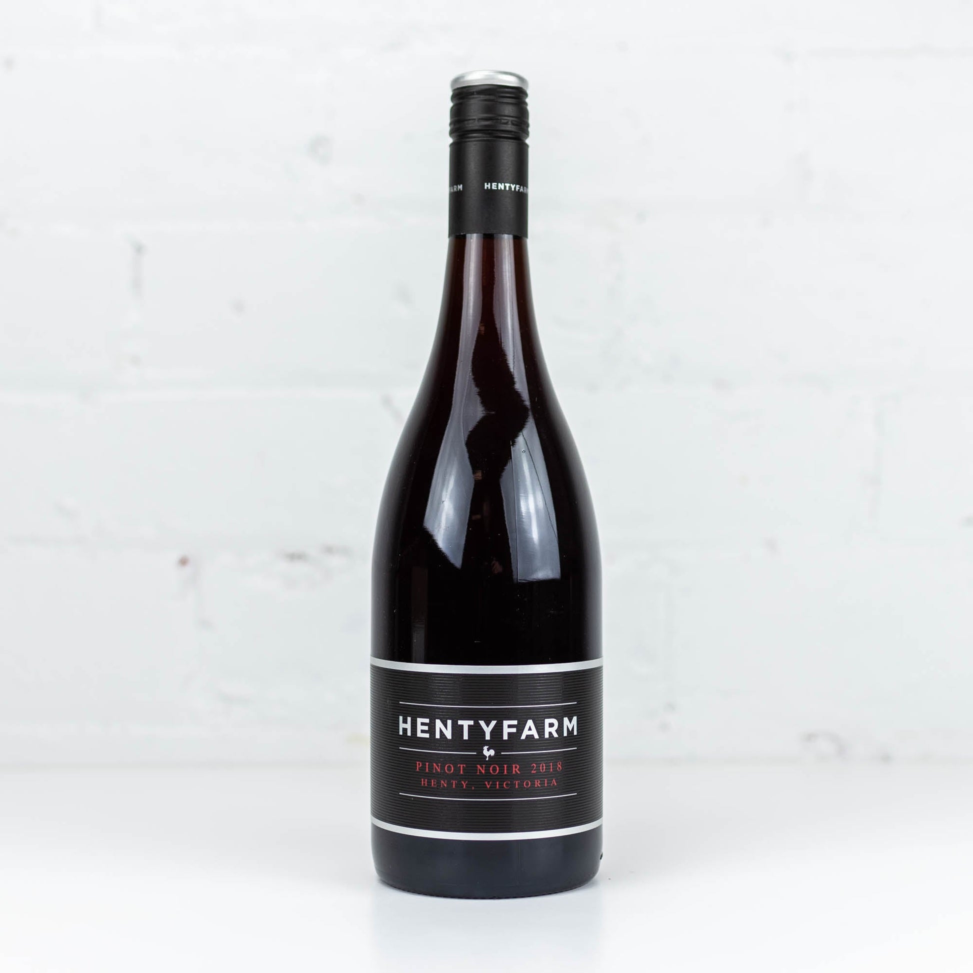 Henty Farm Wines - Pinot Noir 2018 750ml