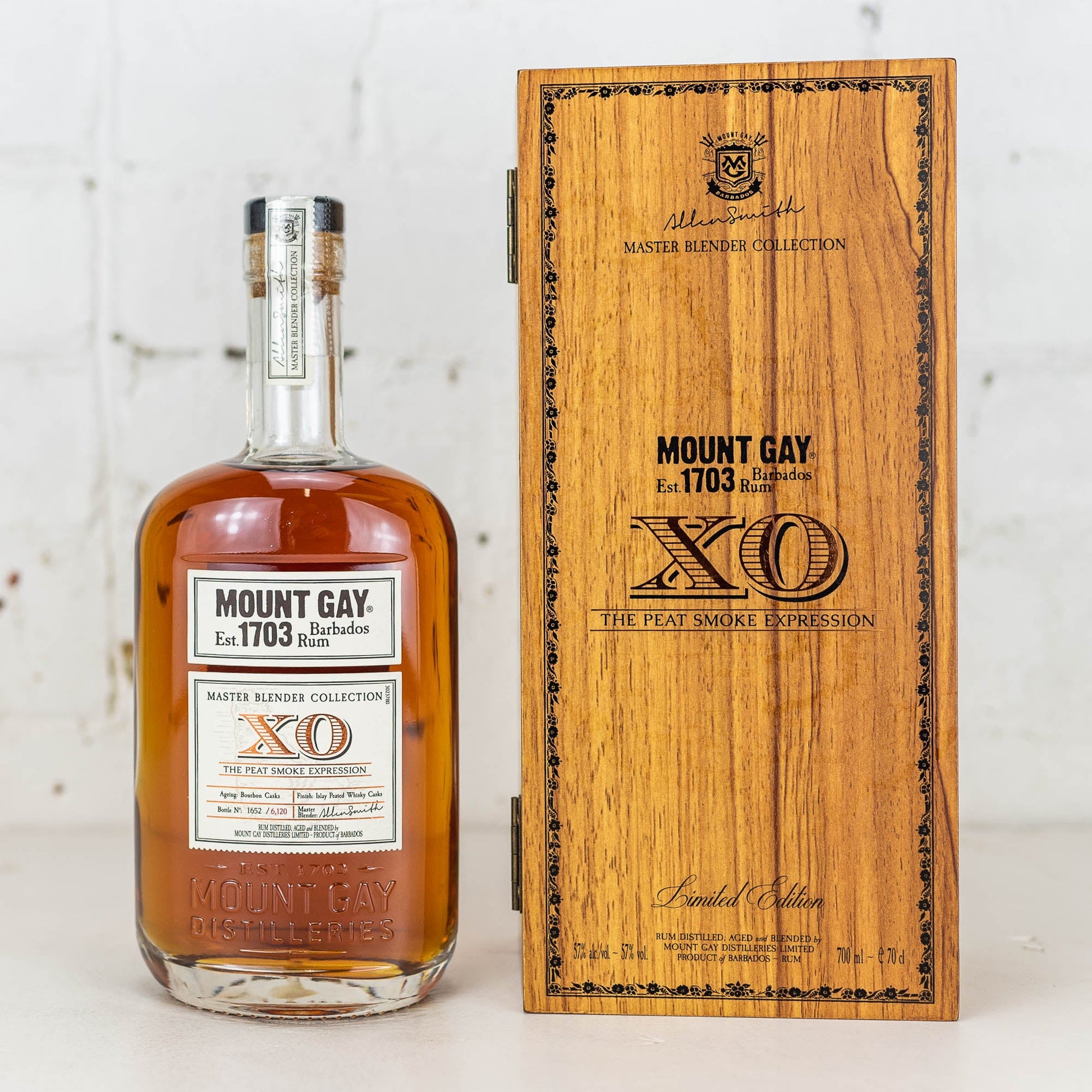 Mount Gay - XO The Peat Smoke Expression 700ml