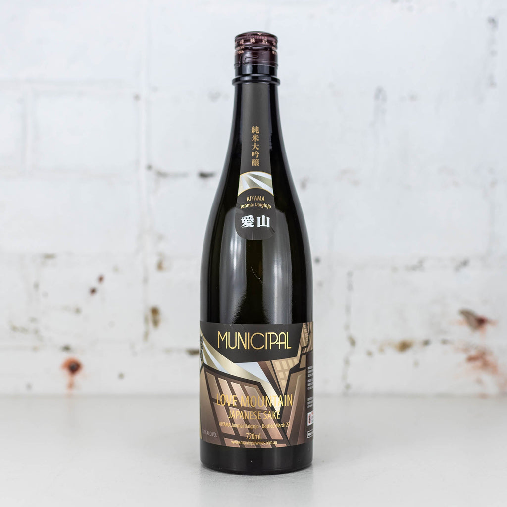 Municipal - Love Mountain Sake 720ml