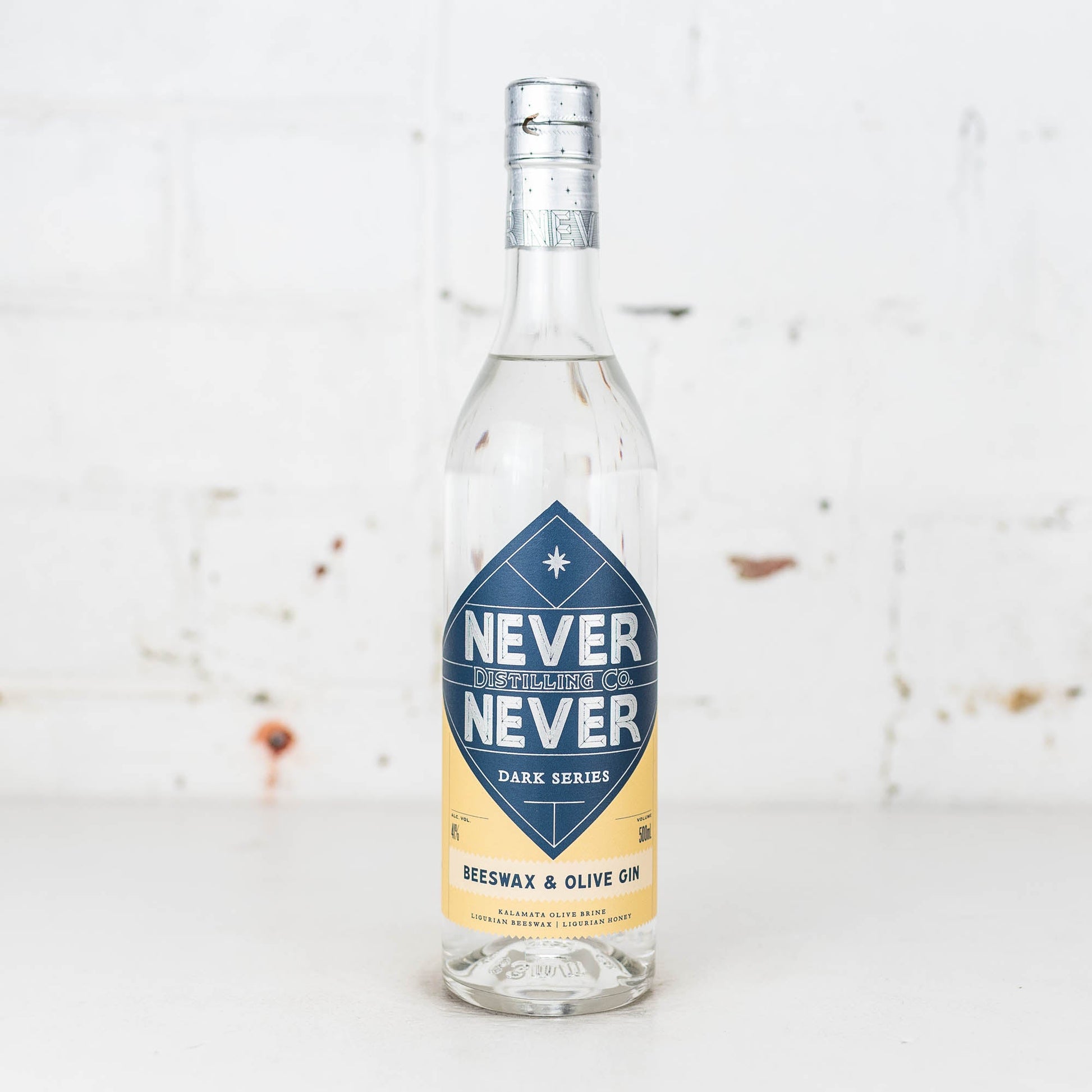 Never Never - Dark Series Beeswax & Olive Gin 500ml