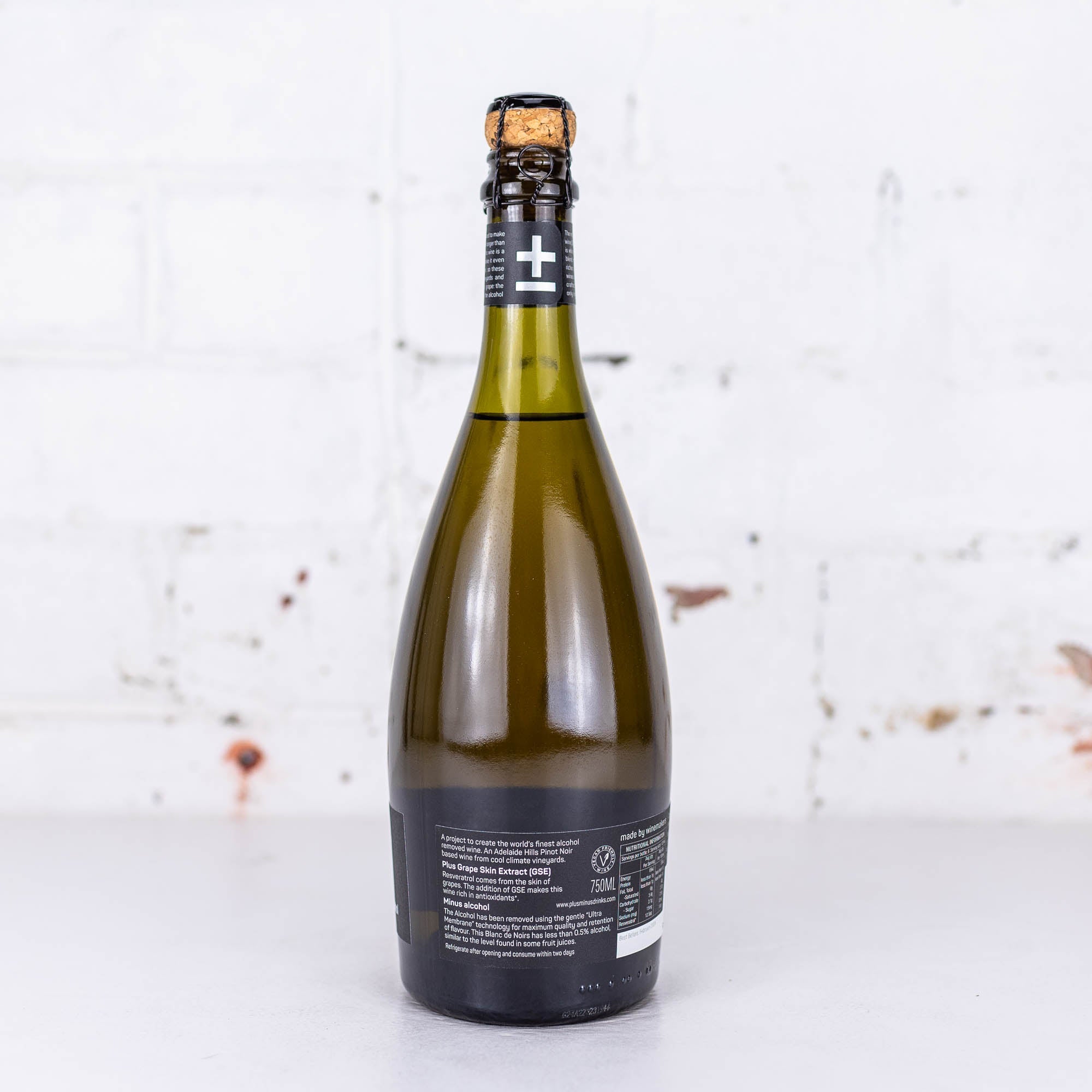 Plus & Minus - Black Label Alcohol Free Blanc De Noirs 750ml