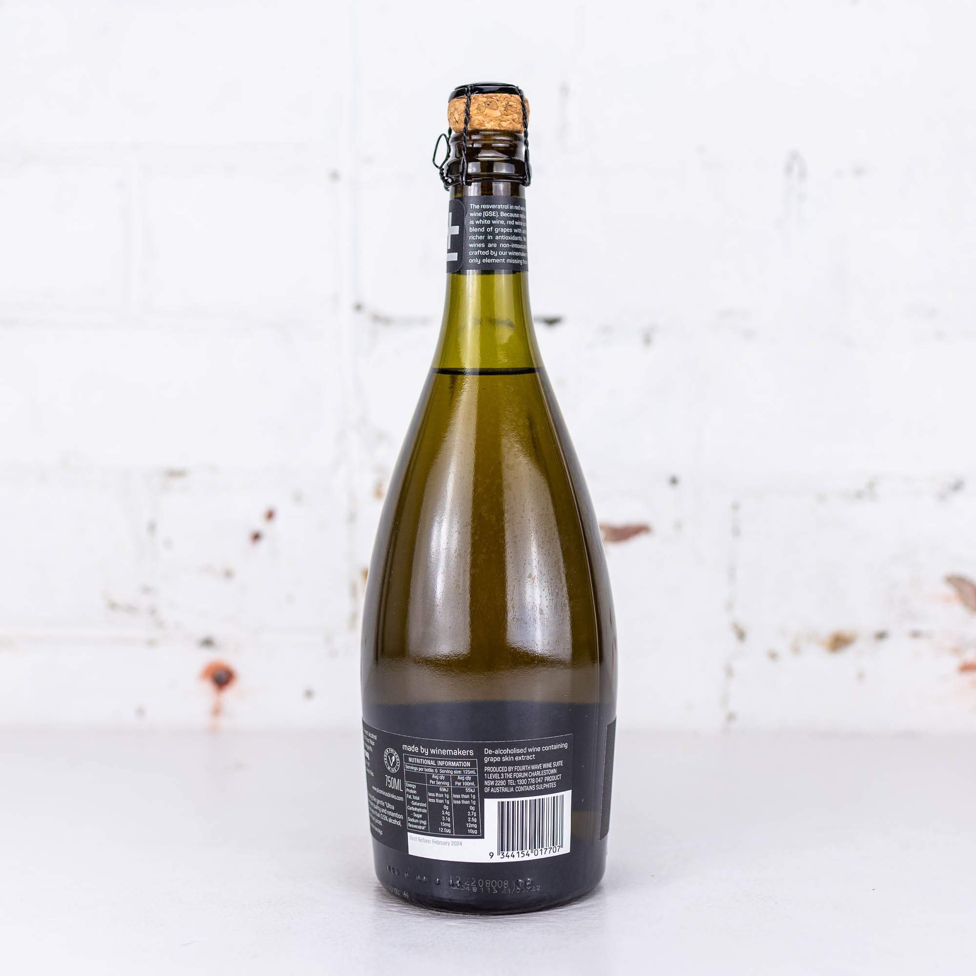 Plus & Minus - Black Label Alcohol Free Blanc De Noirs 750ml