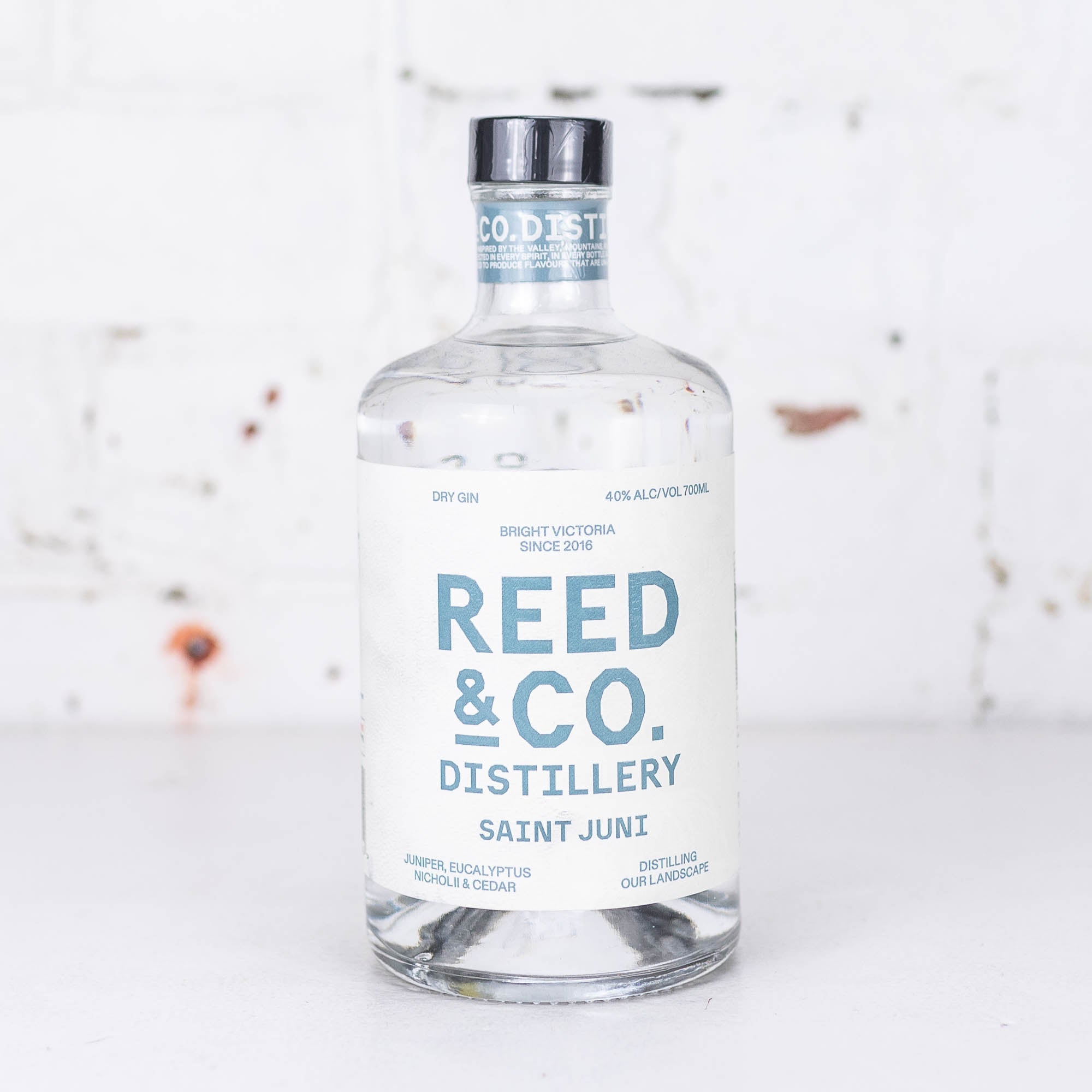Reed & Co - Saint Juni Juniper Dry Gin 700ml