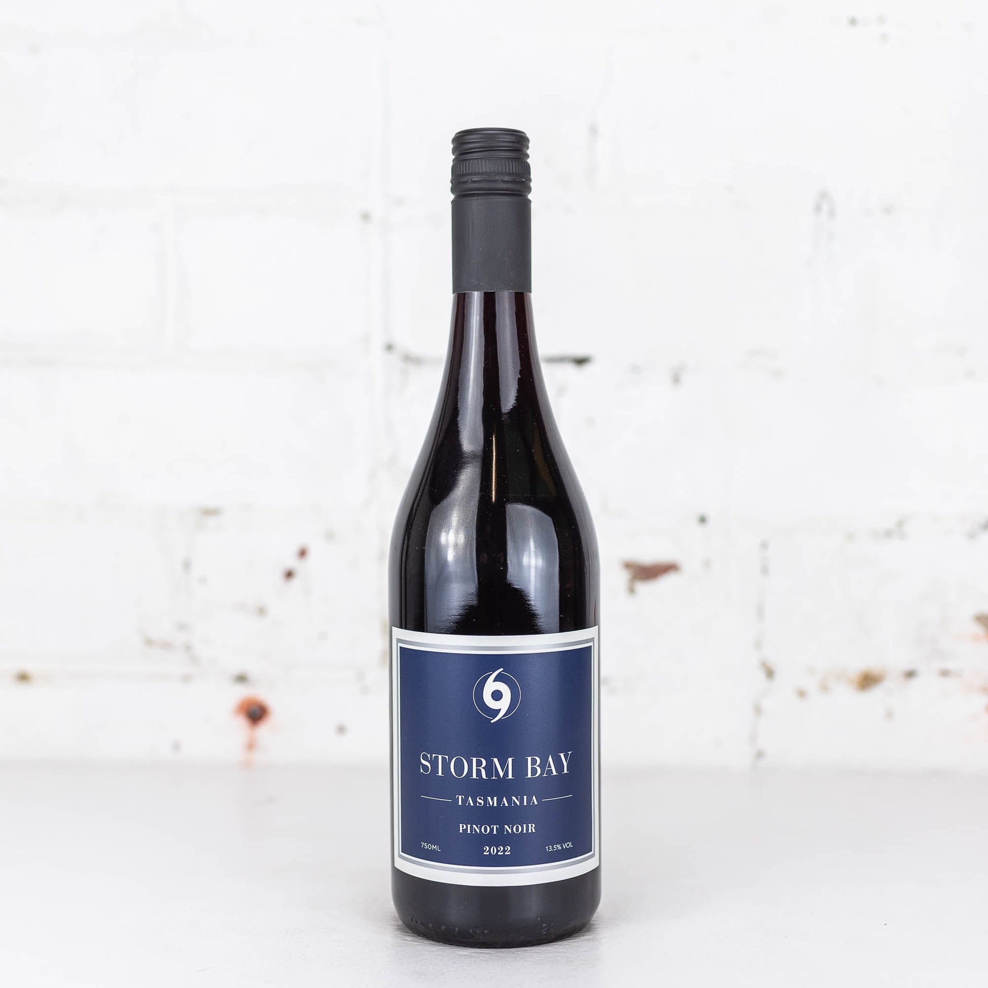 Storm Bay - Pinot Noir 2022 750ml