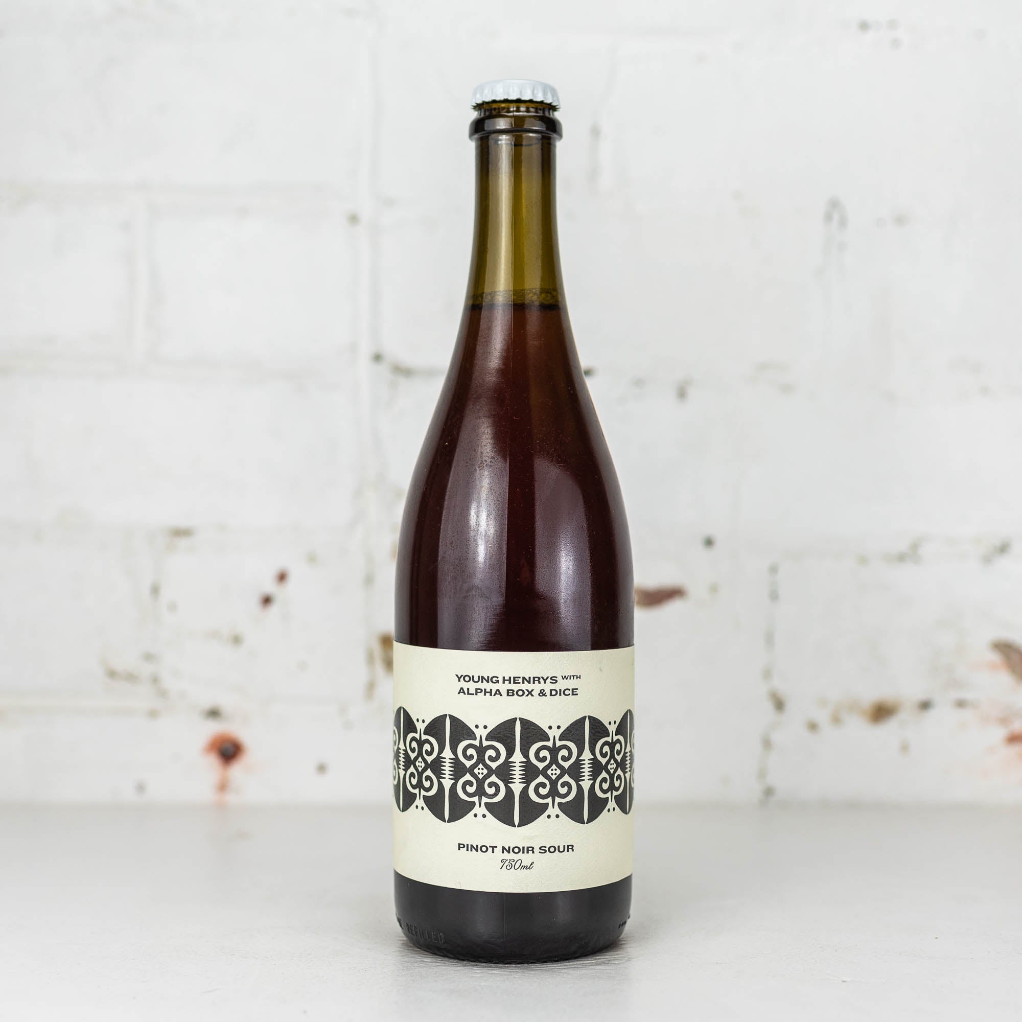 Young Henrys x Alpha Box & Dice 'Pinot Noir Sour' 750ml